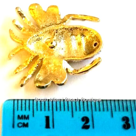 Bumble Bee Lapel Pin Brooch Gold Plated Crystal Tie Tac Hat Enamel Insect - Picture 9 of 9